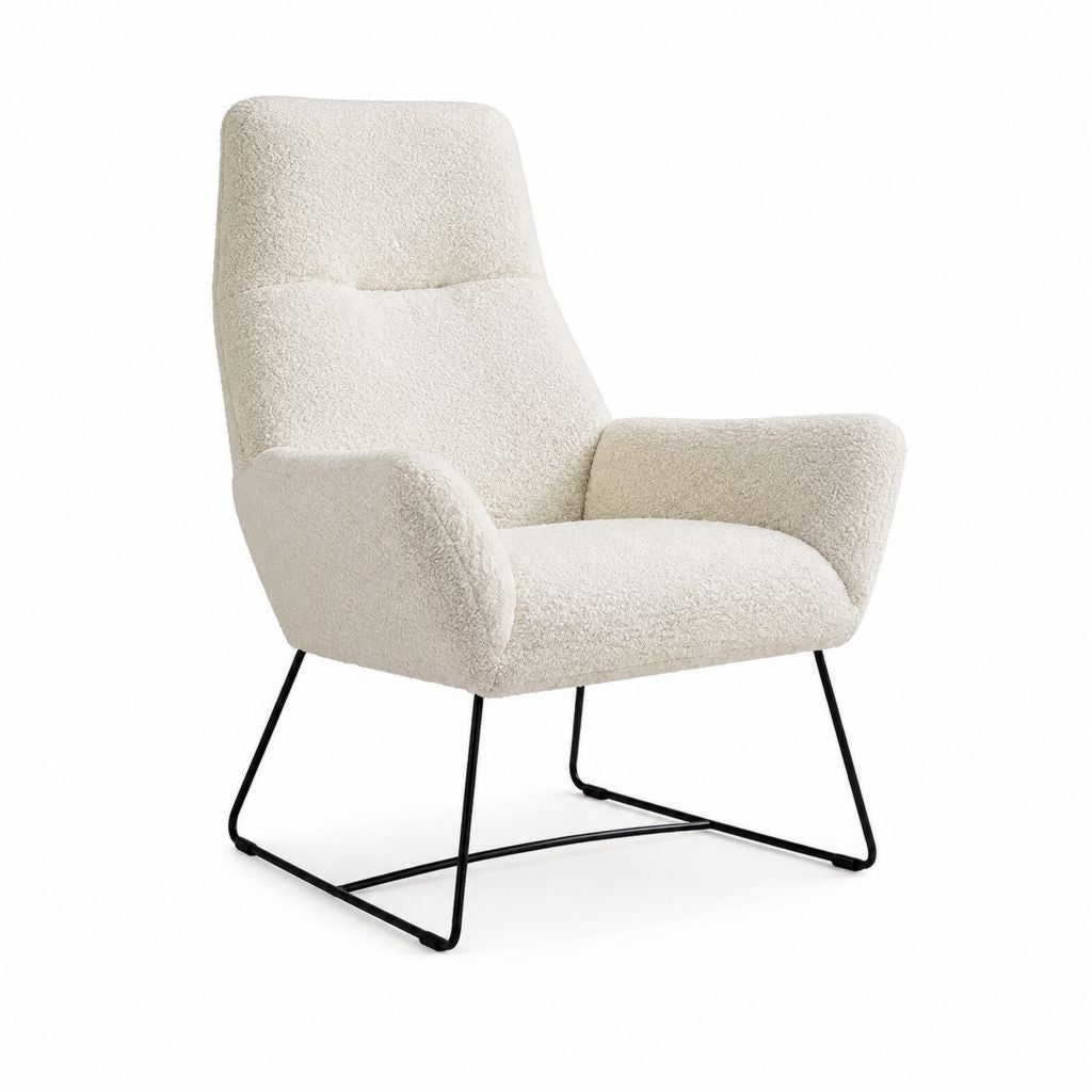 Ohrensessel Creme mit Bouclé-Polyesterbezug und Kufengestell aus Stahl 75 x 85 x 100 cm